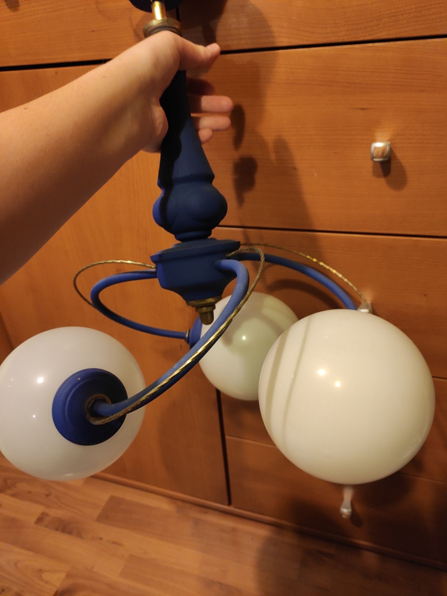 Lampa sufitowa pokojowa