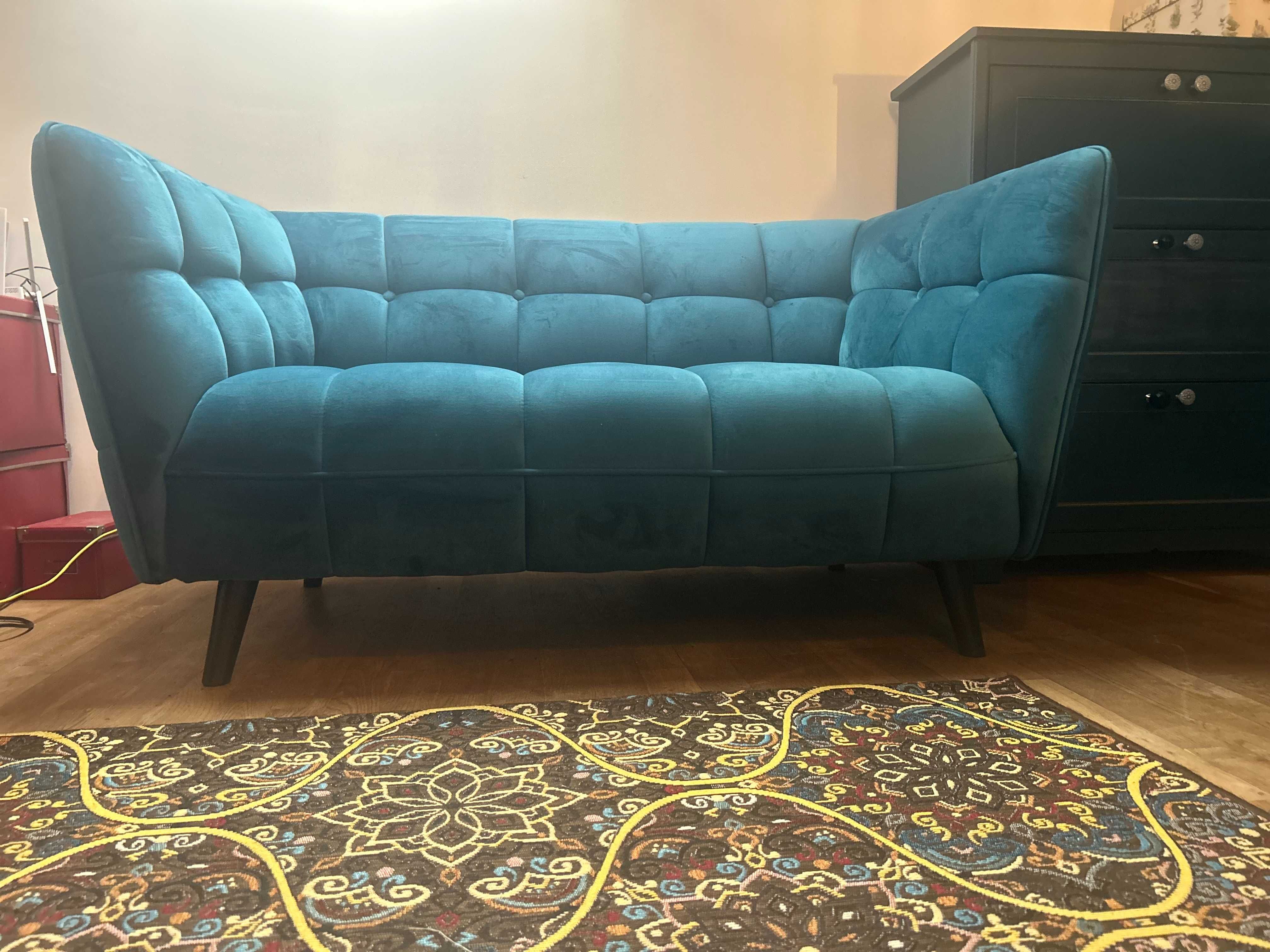 sofa welurowa, gabinetowa w kolorze szmaragdowym okazja