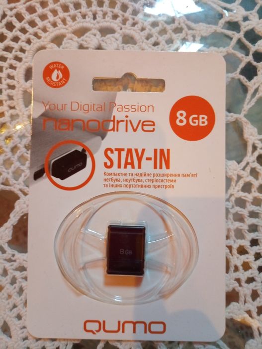 Продається високошвидкісний флеш -накопичувач 8GB