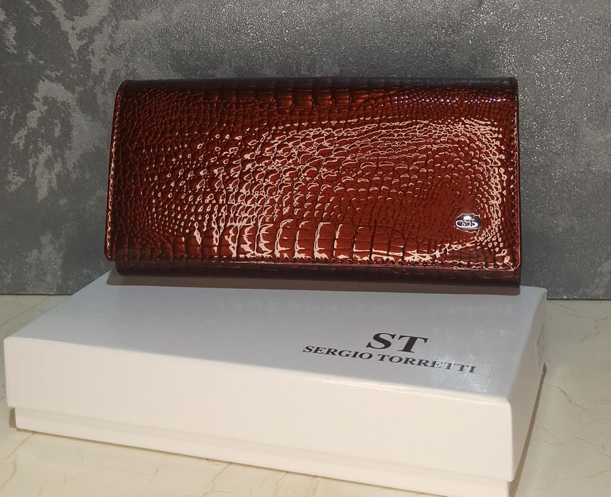 Кошелек женский кожаный лаковый ST гаманець жіночий шкіряний
