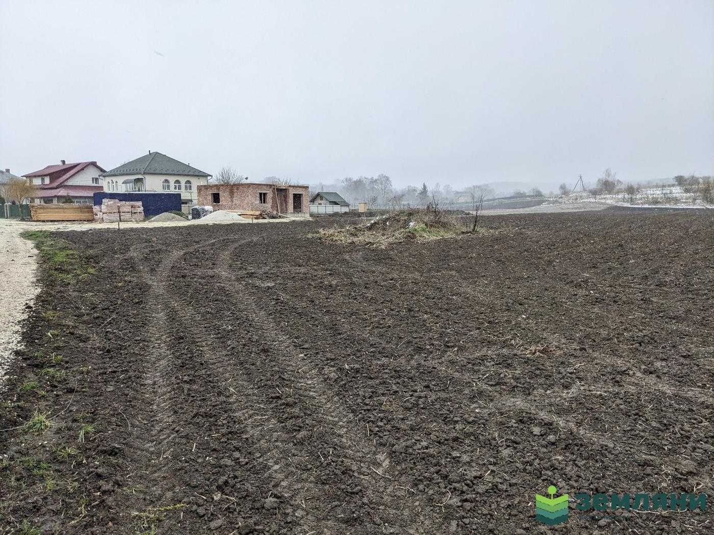 Продаж землі 32,87 сотки в с.Клубівці під забудову