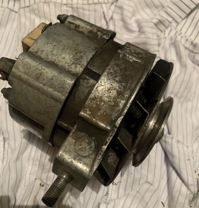 Генератор ваз 2101- 50 А