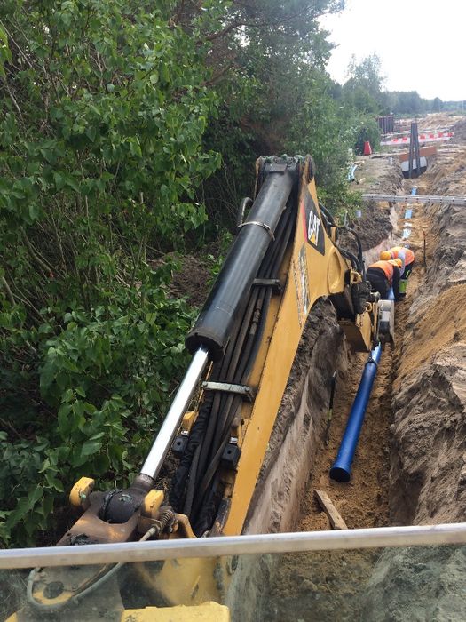 wyburzenia, młot, kucie posadzki, koparka, ładowarka,gruz