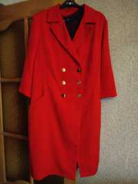 Платье ярко- красное, 52-54 размер, одевалось пару раз