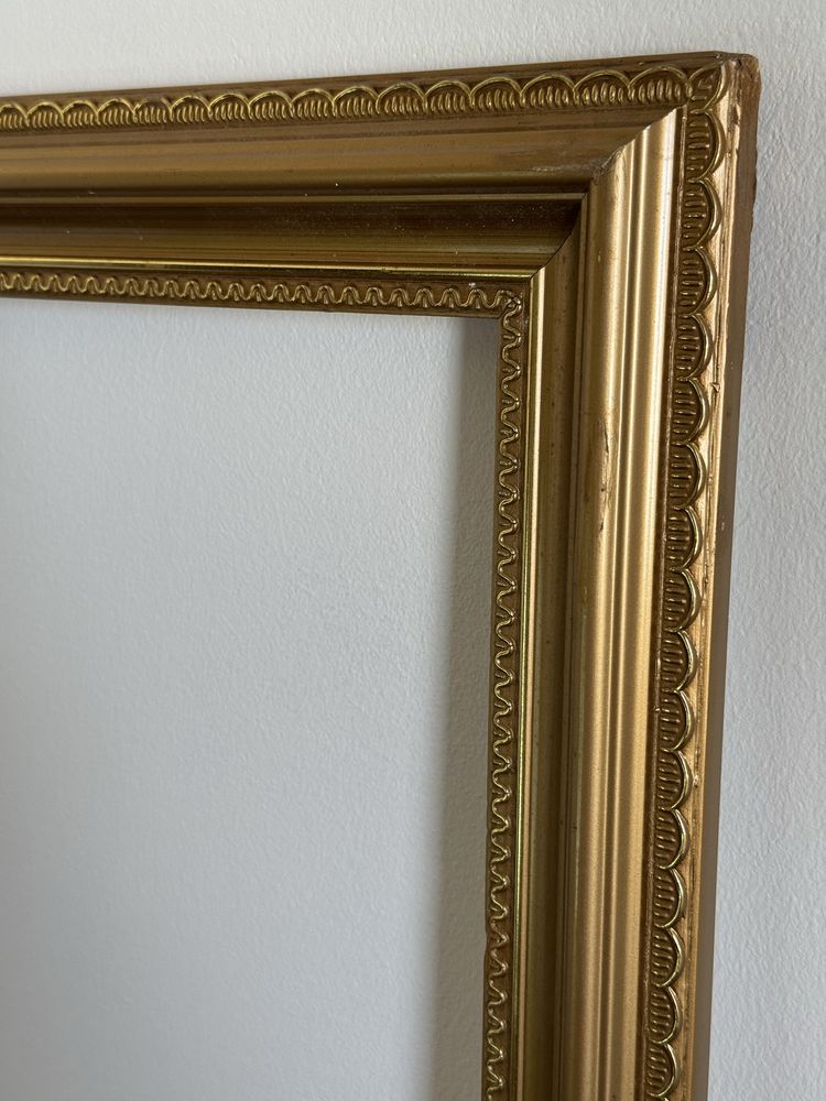 Moldura dourada antiga 60x49,5cm