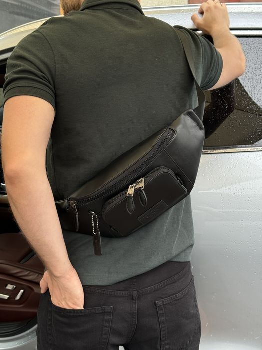 Сумка чоловіча на пояс Соach Track Belt Bag Smooth Skin Black