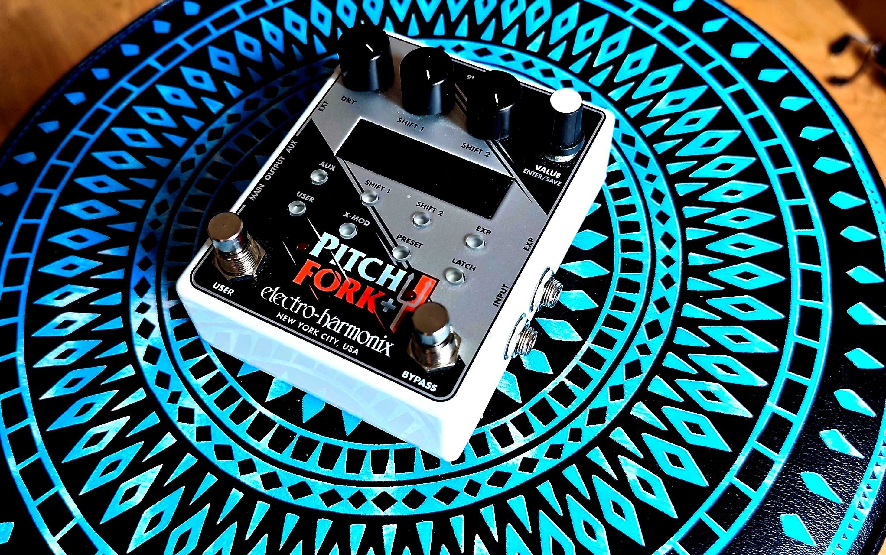 Electro Harmonix Pitch Shifter + Plus - efekt gitarowy ( Whammy )