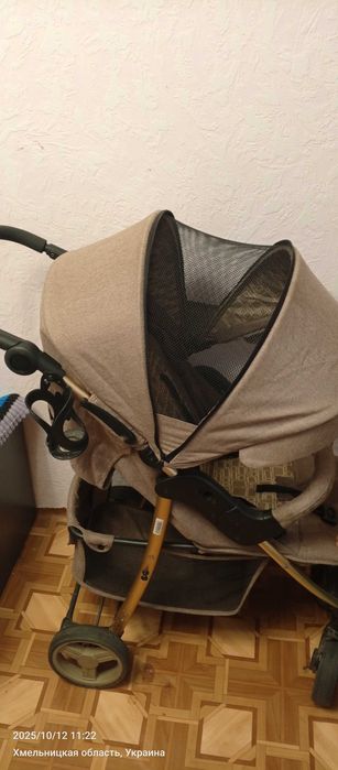 Продам каляску 4baby premium