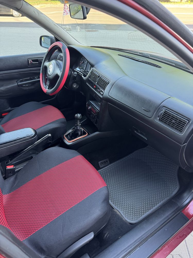 Продам Golf IV 1.6 MPI