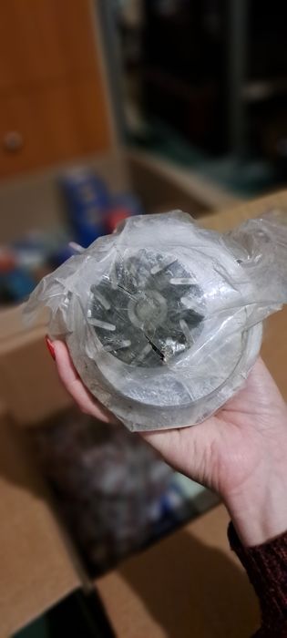 Підшипники та інше недорого