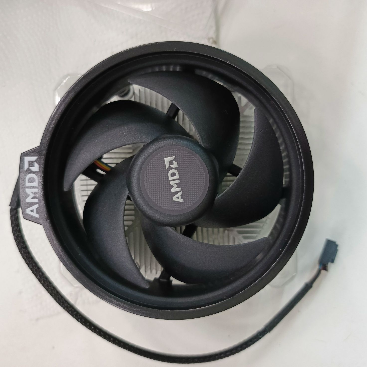 AMD Ryzen 5 5600x, 3.7GHz, 6 rdzeni, PCle 4.0