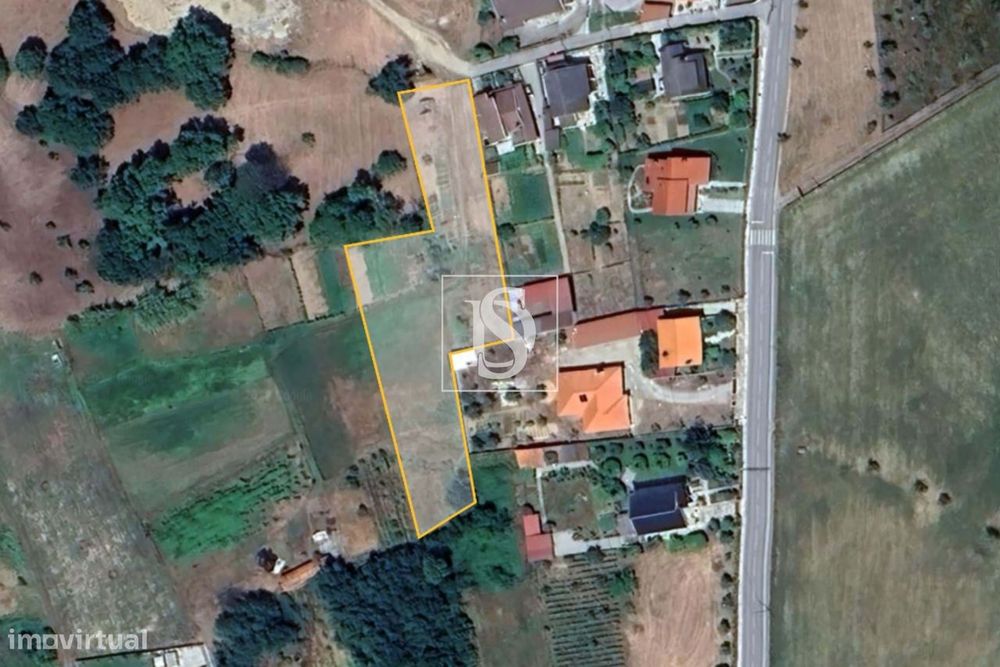 Terreno com 3.040 m2, urbanizavel