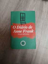 Livros "The 100" e " Anne Frank"