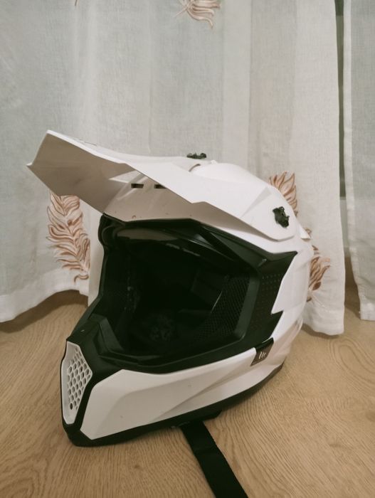 Equipamento de mota capacete