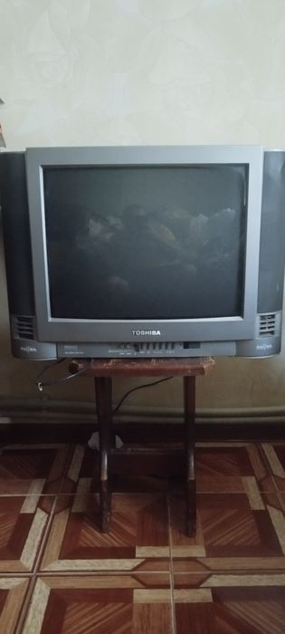 Продам телевізор