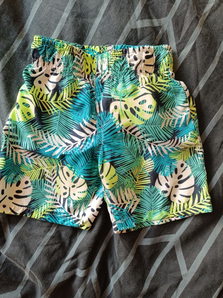 Spodenki dla chłopca roz. 98 cm
