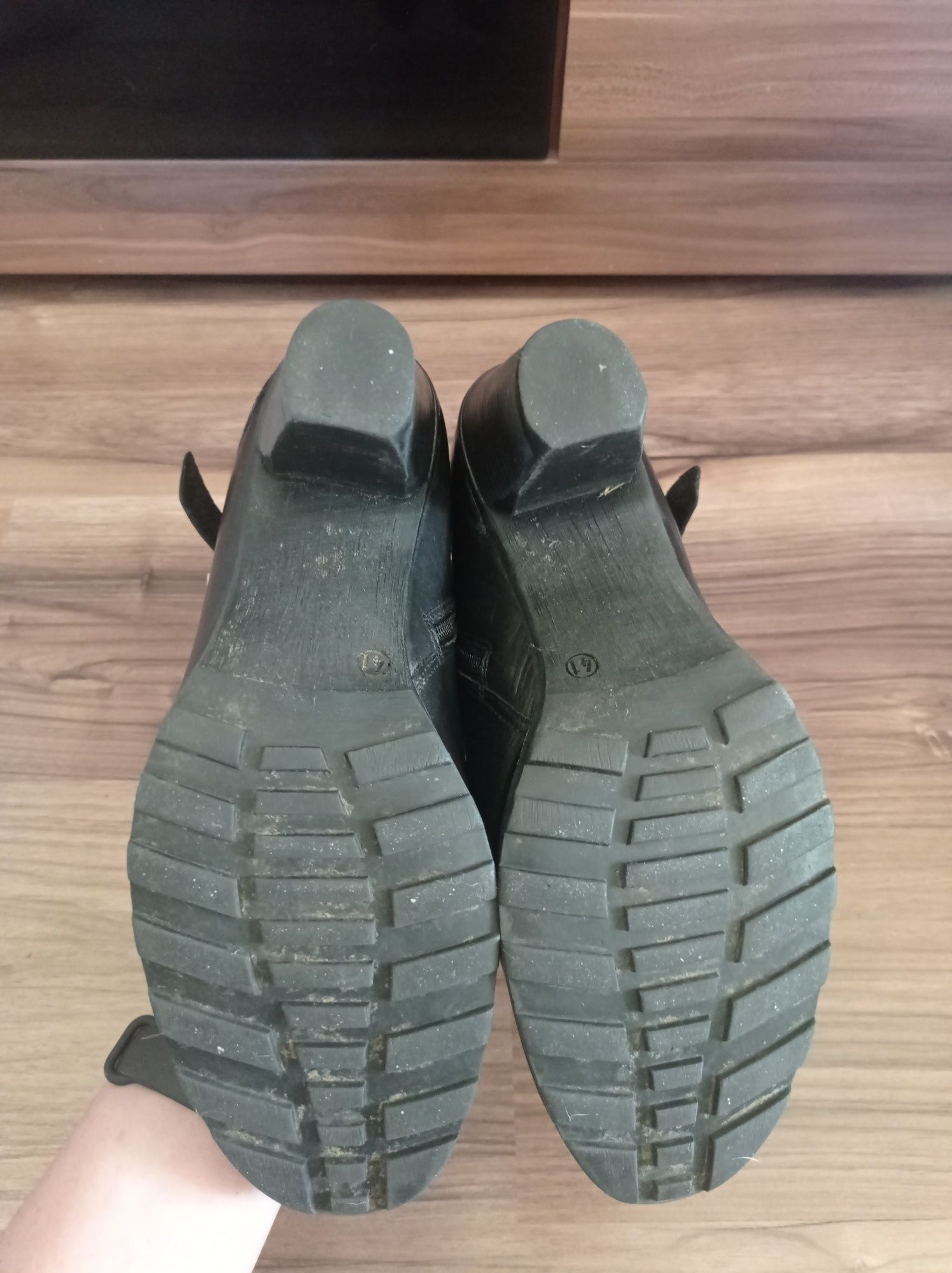 Шкіряні черевики Excellent 41 р (26,5-26,7 см)