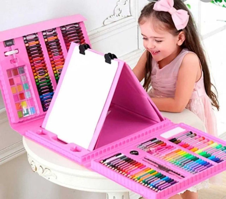 Набор для рисования 208 предметов в чемоданчике розовый