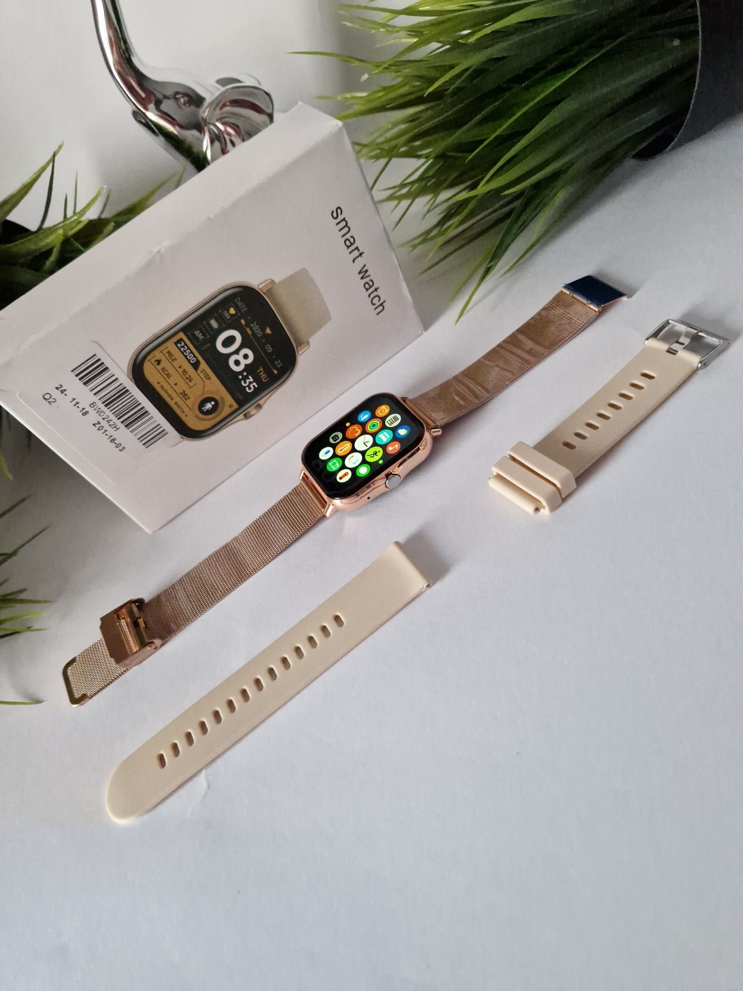 Smartwatch złoty  2 paski, nowy komplet