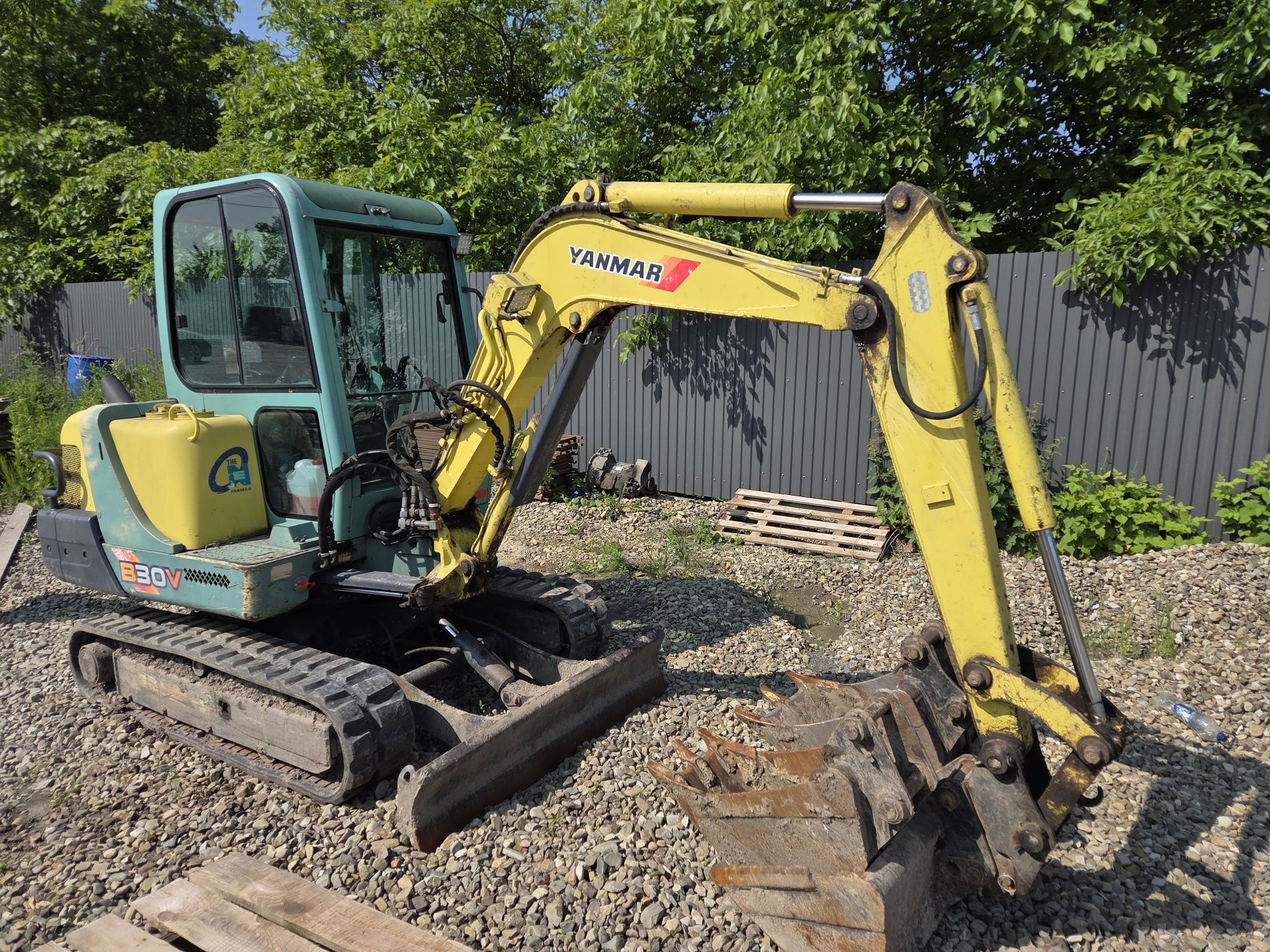 YANMAR B30V 2001рік Міні ескаватор гусиничний