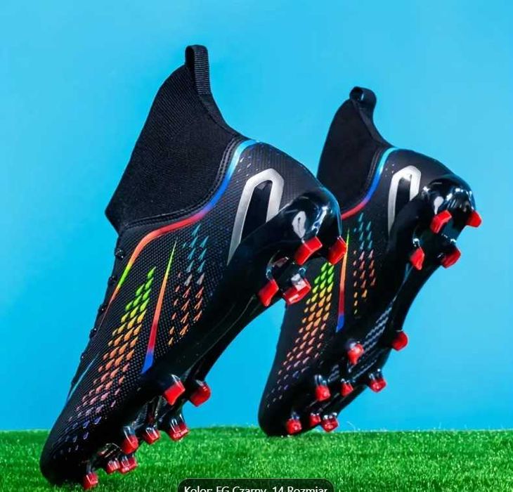 Buty piłkarskie - korki  rozm 46,5 - 47 29,8cm