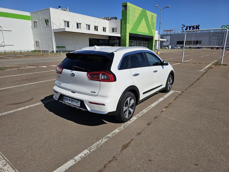 Продам авто Киа Ниро