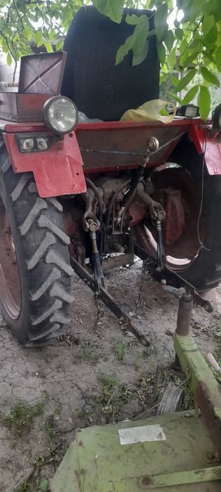Продам трактор т25