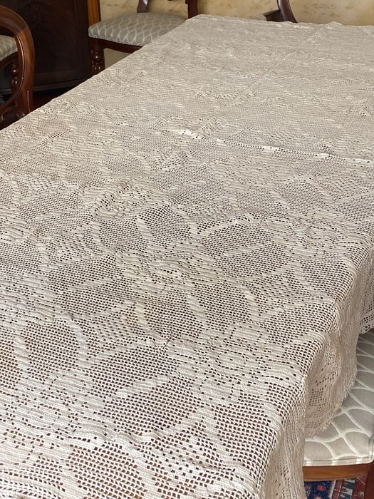 Toalha de mesa em croché