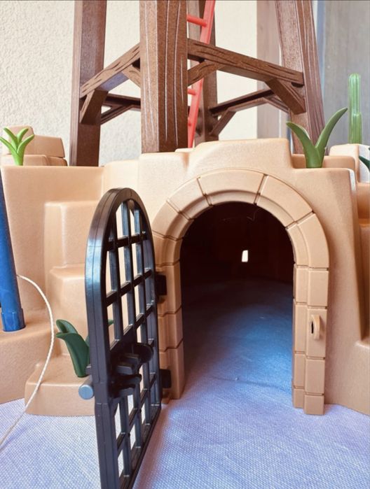 Playmobil : Fort Brave