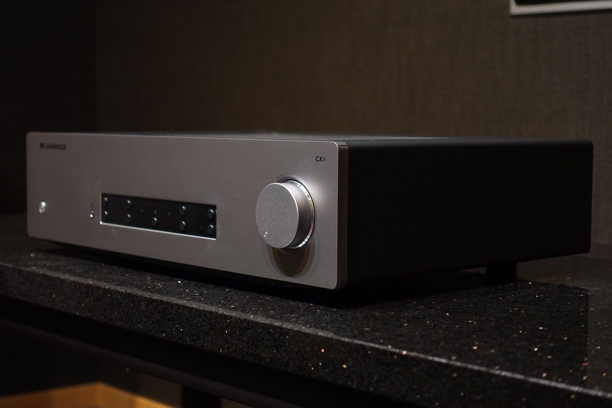 Wzmacniacz stereofoniczny Cambridge Audio CXA81 MKII Outlet