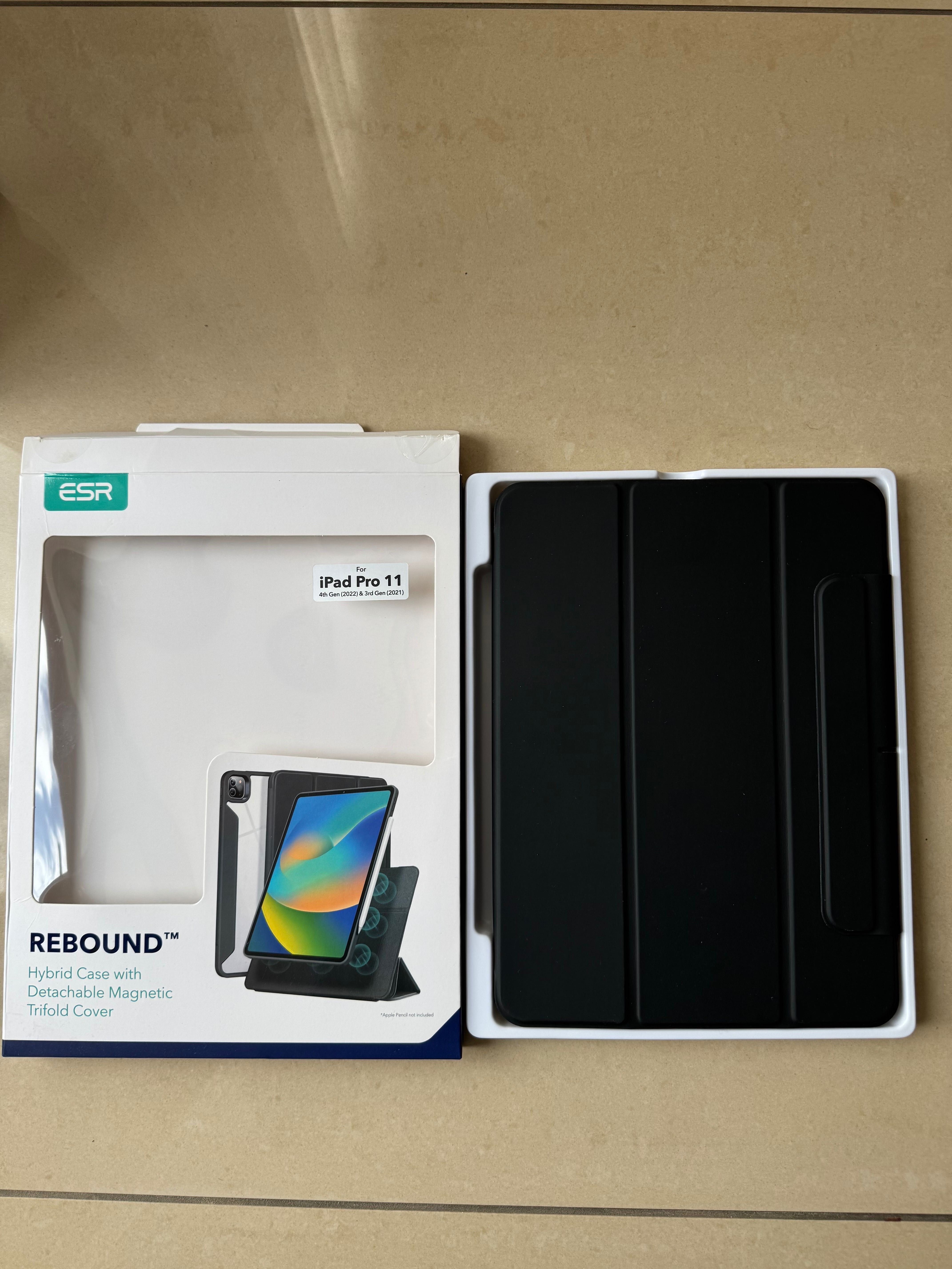 Etui ESR iPad Pro 11 cali, gen. 3,4 ( 2021, 2022)