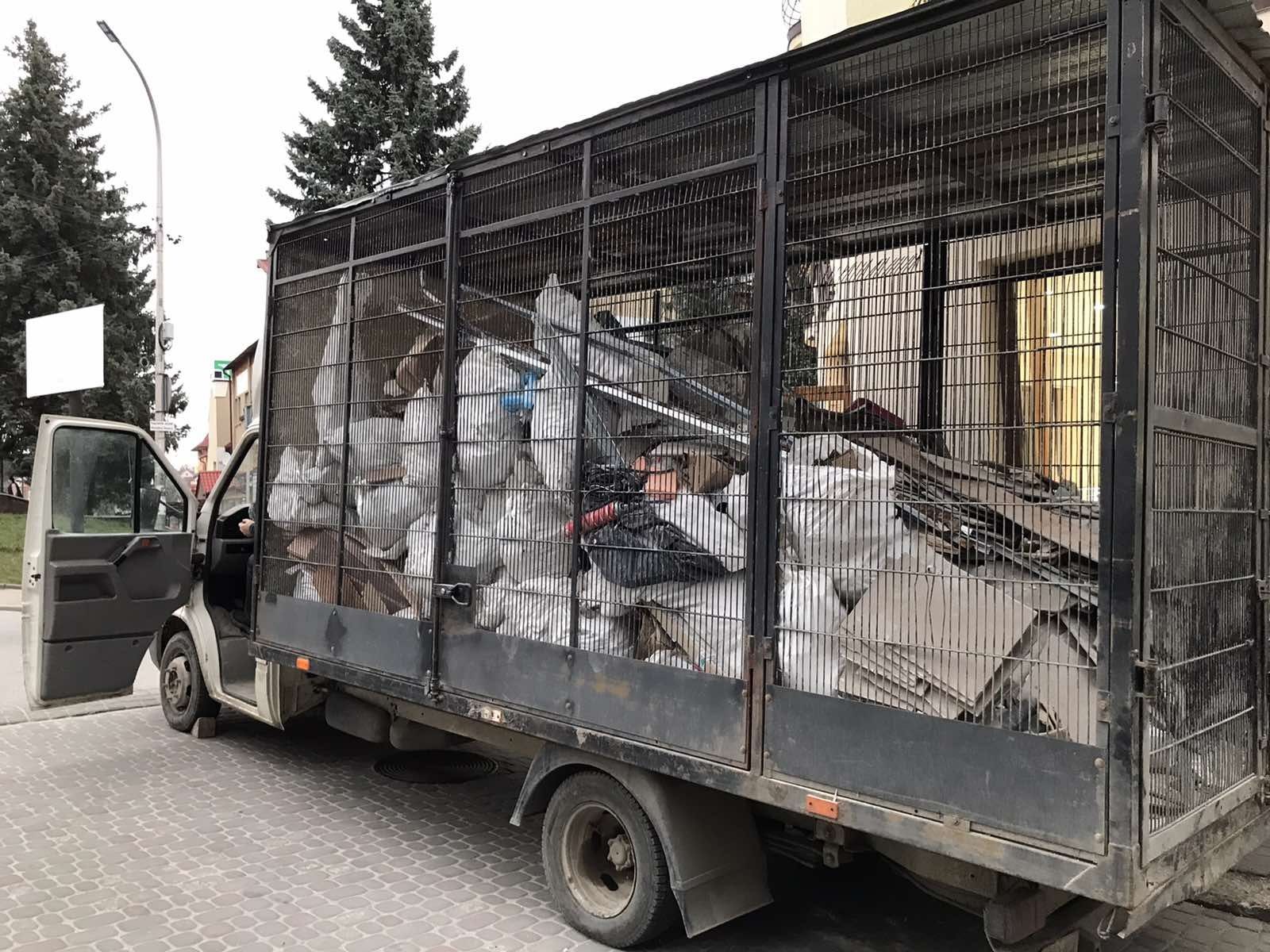 Вивіз будівельного сміття