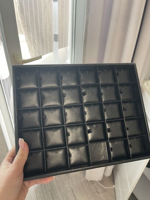 Продам підставки для аксесуарів