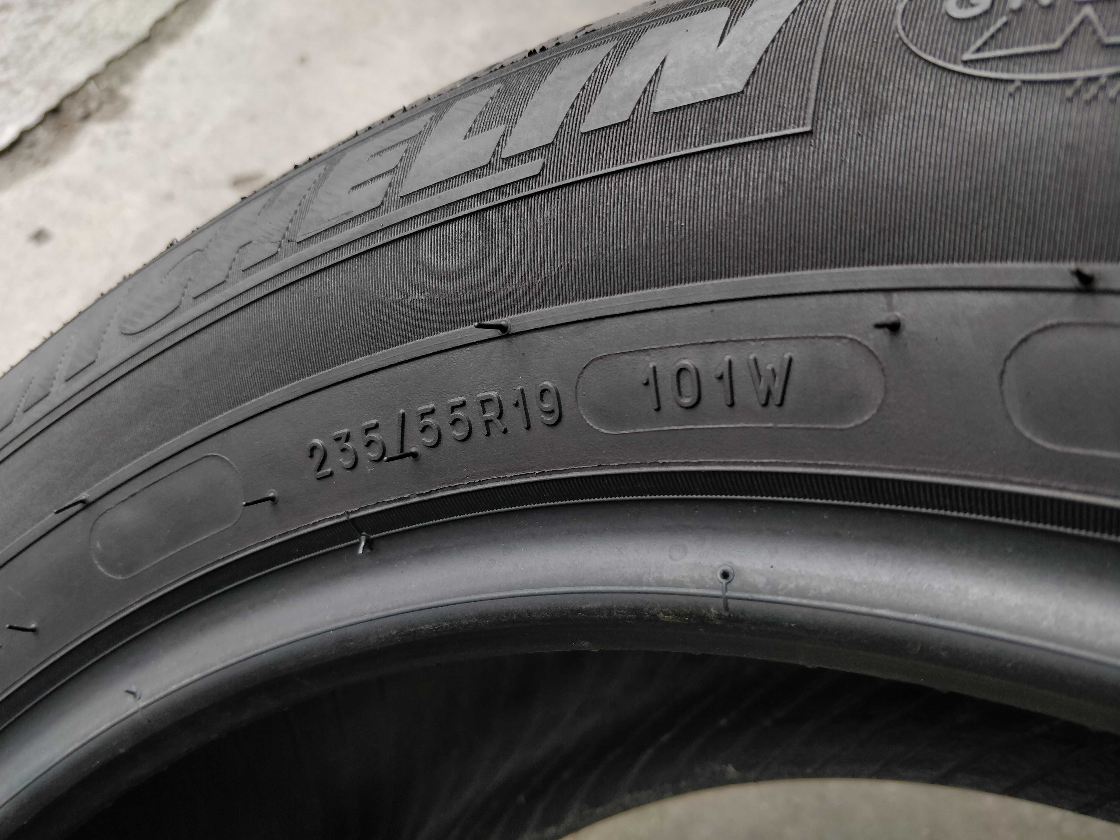 235 55 r19 літні шини Michelin Latitude Sport 3