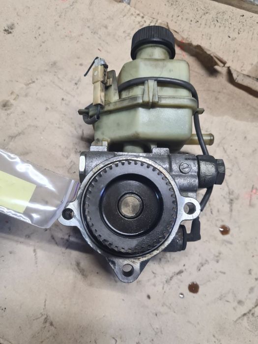 Гур гідропідсилювач руля керма Mazda 6 rf7j мазда 5 6