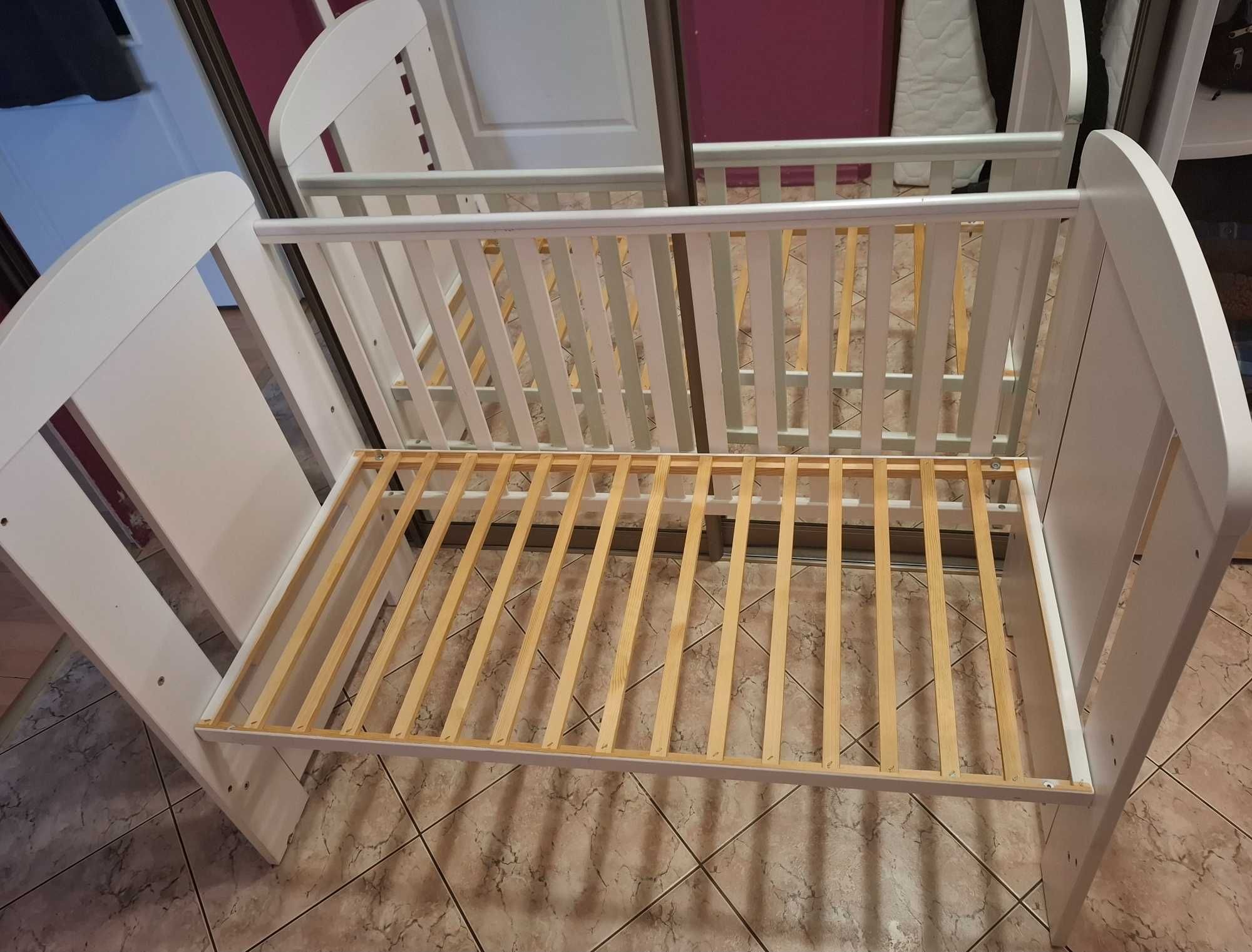Łóżeczko dziecięce