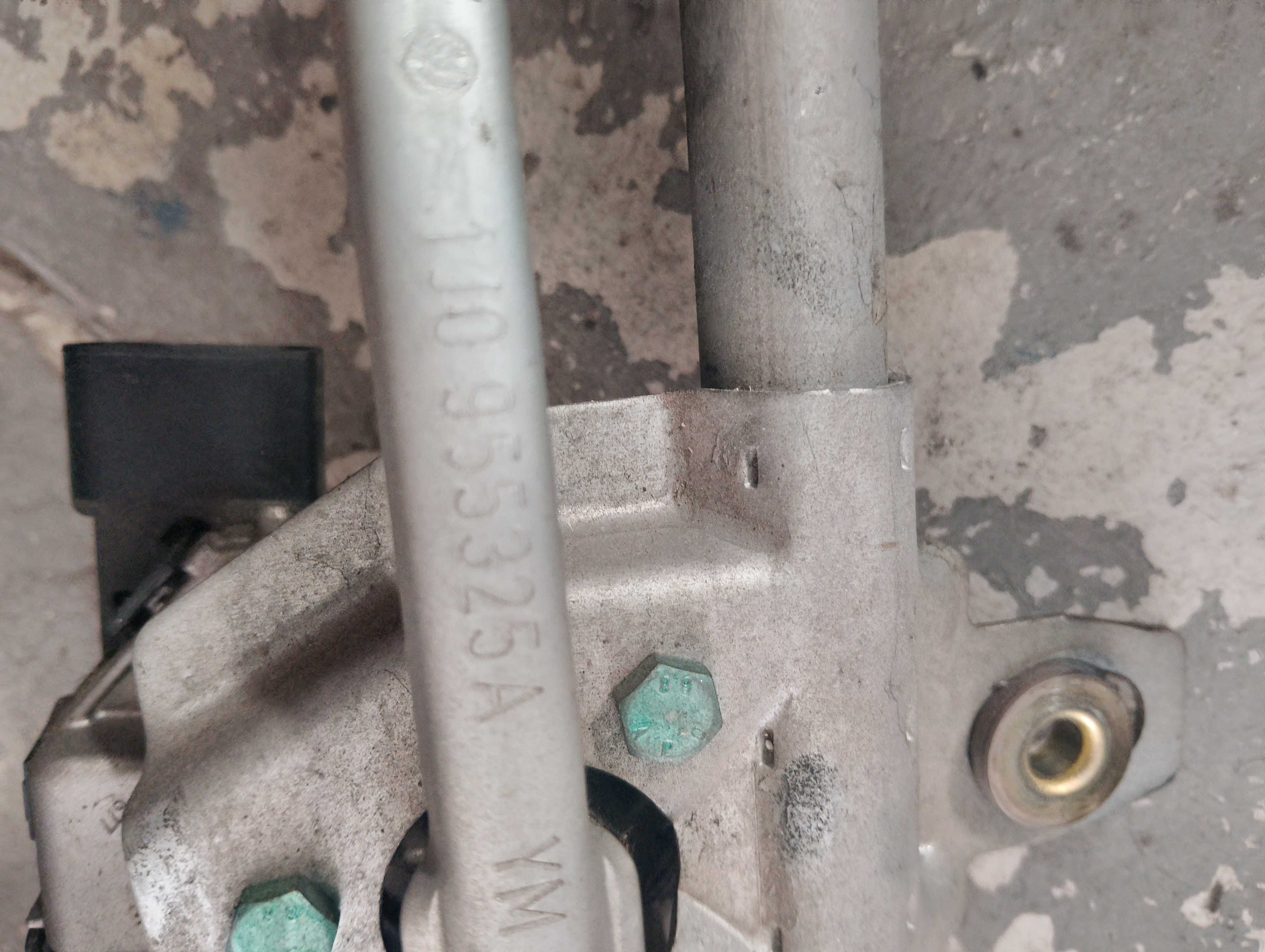 Motor e suporte de escovas para-brisas Audi a3 8l fase 2 pd 130