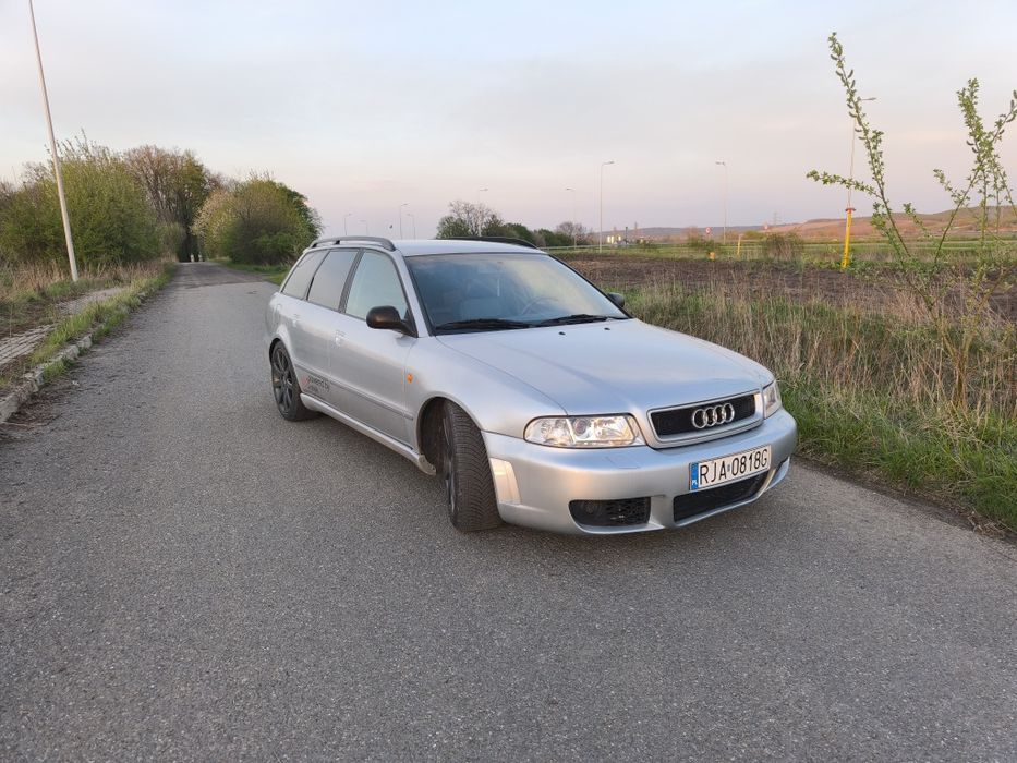 Audi A4 B5 quattro 4.2 V8 300KM