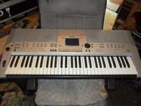teclado yamaha psr-s500