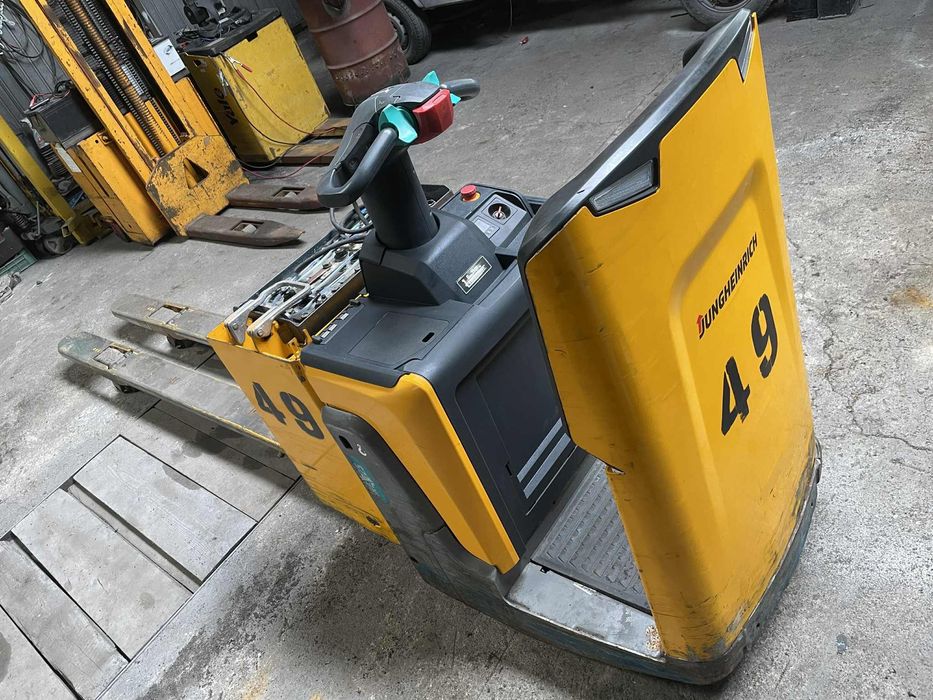 Wózek niskiego podnoszenia Jungheinrich ERE 225  4336h 2019r