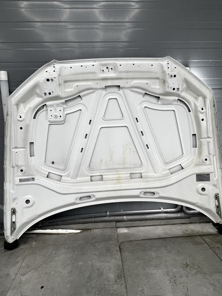 Maska przód Audi A3 8v Sedan, LY9C