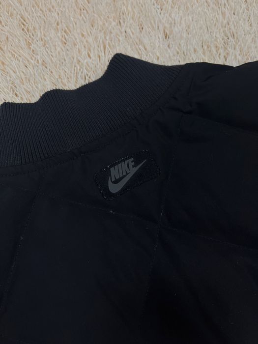 Оригинал мужская пуховая жилетка пуховик куртка жилет найк nike 550