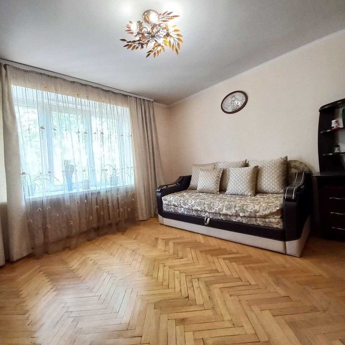 Оренда 2-кімнатної квартири по вул.Шевченка (Рясне)