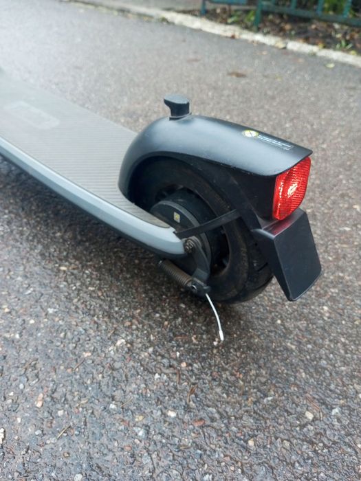 Самокат Електро самокат Nine bot E2