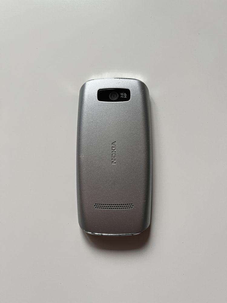 Telefon Nokia Asha 306 srebrny