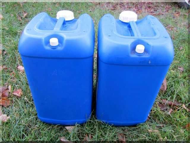 Kanister, bak, zbiornik paliwa plastikowy niebieski 25L