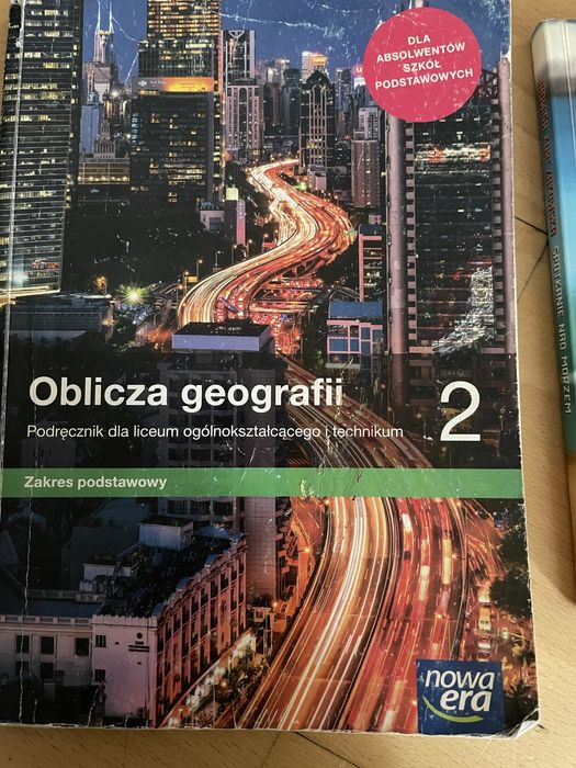 Oblicza Geografii 2