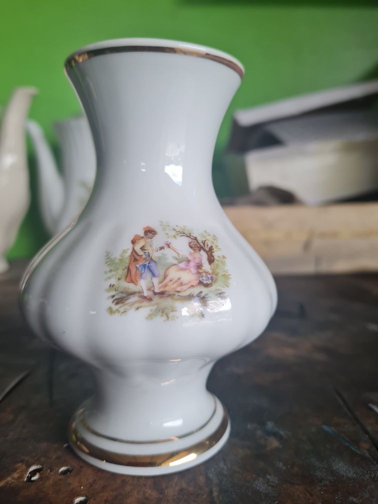 Wazon porcelanowy