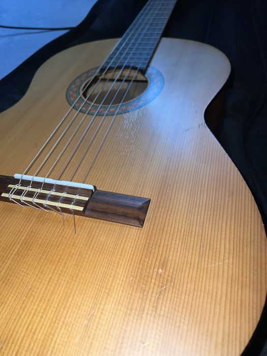 гитара yamaha c40m + чехол и подножка