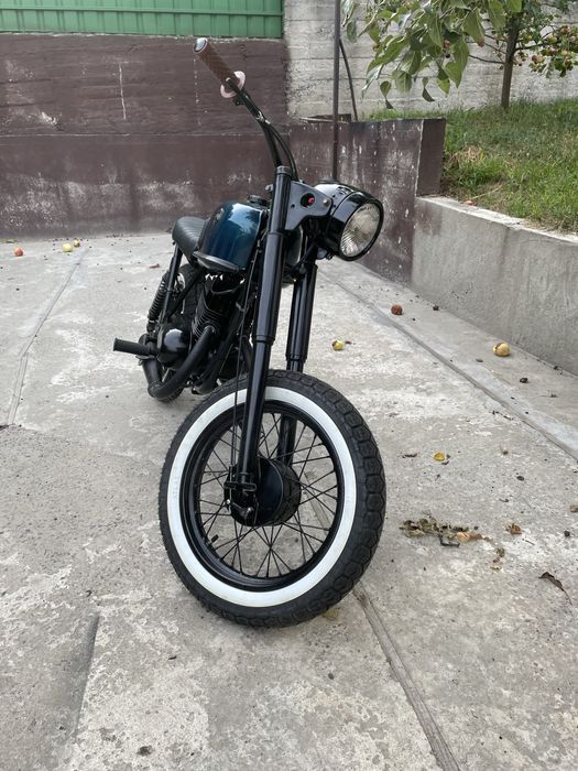 Мотоцикл cafe racer ВОСХОД